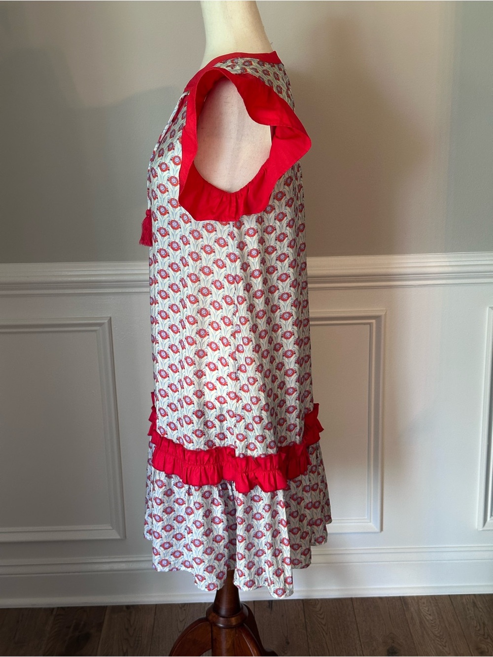 NEW Voy Red Printed Contrast Ruffle Sleeve Tiered Dress size Small - Picture 5 of 11